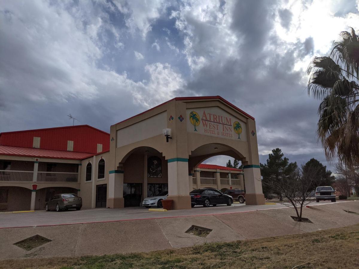 Atrium Inn Fort Stockton Buitenkant foto