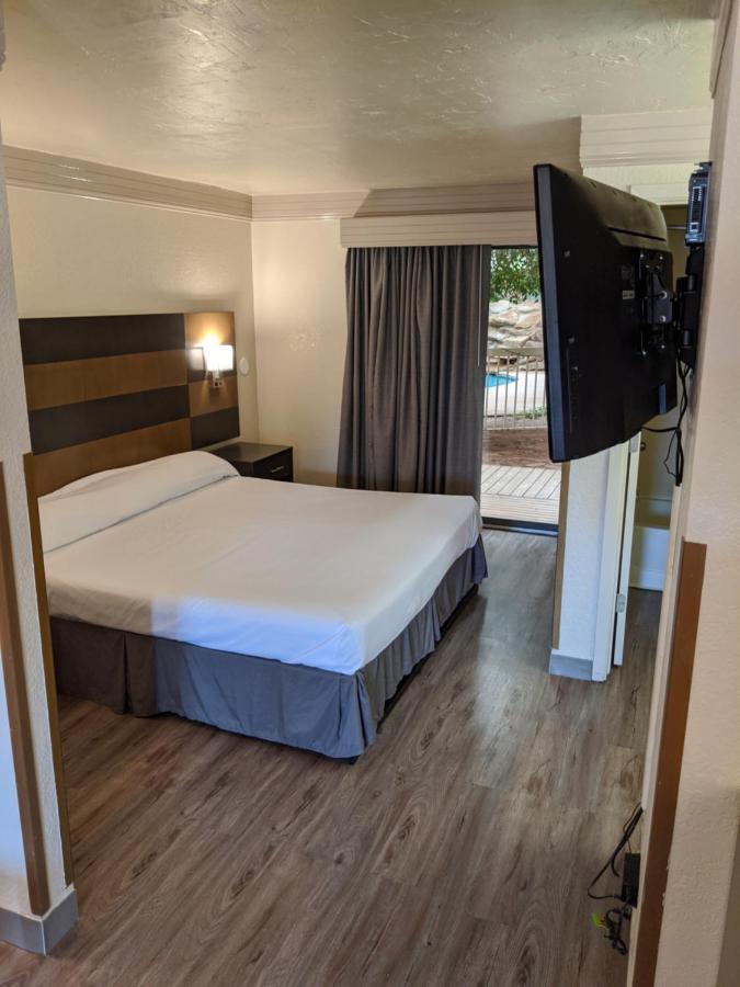 Atrium Inn Fort Stockton Buitenkant foto